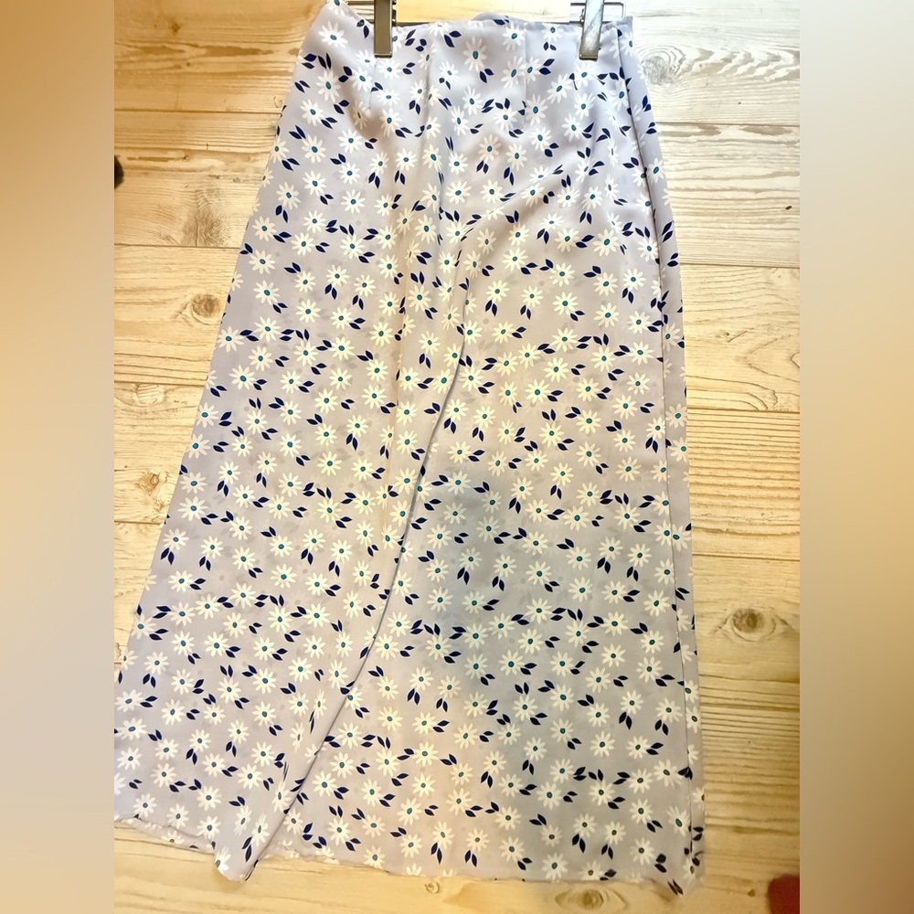 Vintage 90s Midi Skirt | Y2K Fashion | Purple Floral Skirt